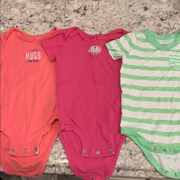 3 Onesies - Picture 1 of 4